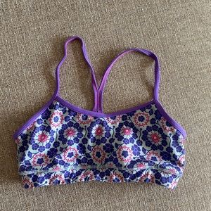 Lululemon power Y sports bra